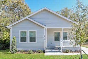 1417 ILLINOIS AVE Fort Worth, TX 76104